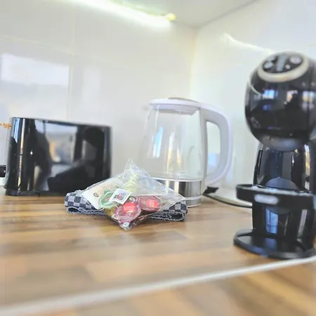 Nogalera Rainbow 2-bedroom Apartment, Pool And Parking By Namaste Elite *