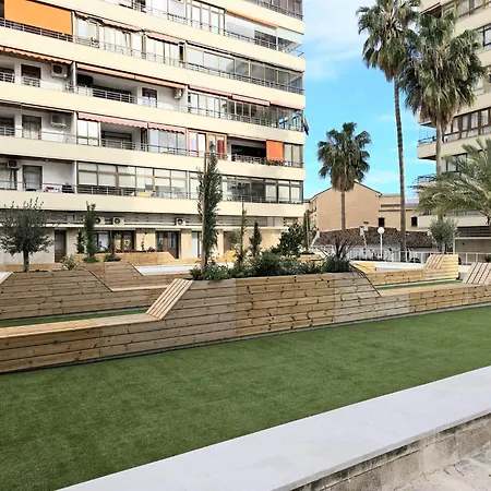 아파트 Nogalera Rainbow 2-bedroom Apartment, Pool And Parking By Namaste Elite