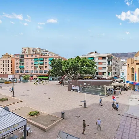 Nogalera Rainbow 2-bedroom Apartment, Pool And Parking By Namaste Elite דירה