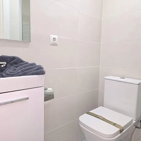 Apartment Nogalera Rainbow 2-bedroom Apartment, Pool And Parking By Namaste Elite *